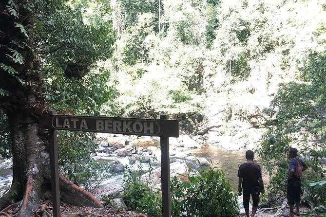 4-Day Jungle Experience in Taman Negara from Kuala Lumpur - Day 2, Teresek Hill trek and the Lata Berkoh cataracts
