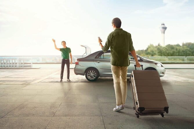 AVANI Sepang Goldcoast Resort Hotel To Kuala Lumpur International Airport KLIA KLIA2 Transfer - Getting Dropped Off Correctly at KLIA vs KLIA2