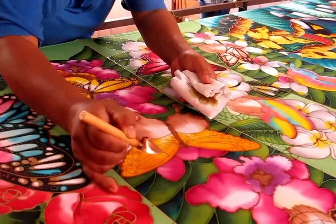 Batu Cave & Royal Selangor Pewter and Batik Visit - Jadi Batek Gallery: watching batik creation up close