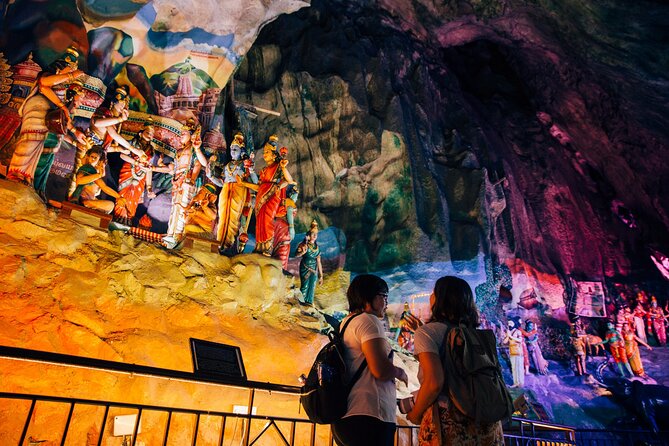 Batu Caves Private Tour with Pick-up from Kuala Lumpur - Getting picked up in Kuala Lumpur, then getting ahead of crowds