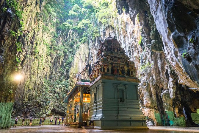 Batu Caves Tour from Kuala Lumpur - Timing strategy: go early for a better experience