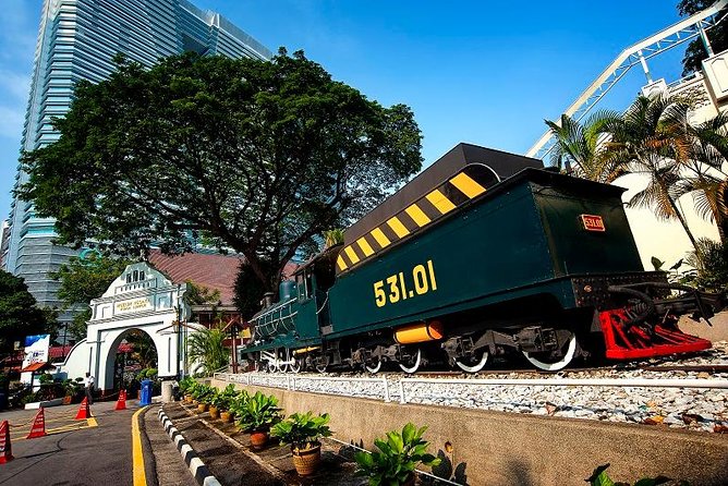 Best of Kuala Lumpur City Tour Including National Museum and National Monument - National Monument (Tugu Negara): what you are actually looking at