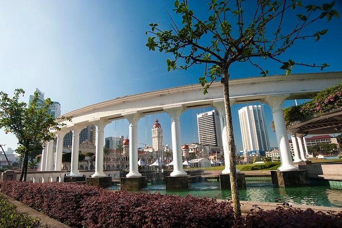 Best of Kuala Lumpur City Tour Including National Museum and National Monument - Dataran Merdeka and the Sultan Abdul Samad Building: independence-era landmarks