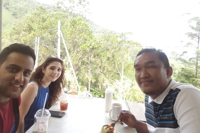 Cameron Highland Day Tour From Kuala Lumpur With Lunch Local food - Stop by stop: tea, strawberries, flowers, gardens, and markets