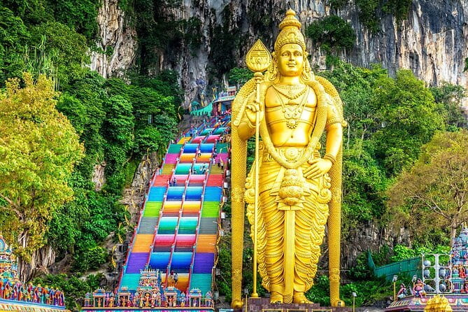 Cameron Highland Day-Trip from Kuala Lumpur - Sam Poh Temple: The Bright Yellow Walls and the Shoe Rule