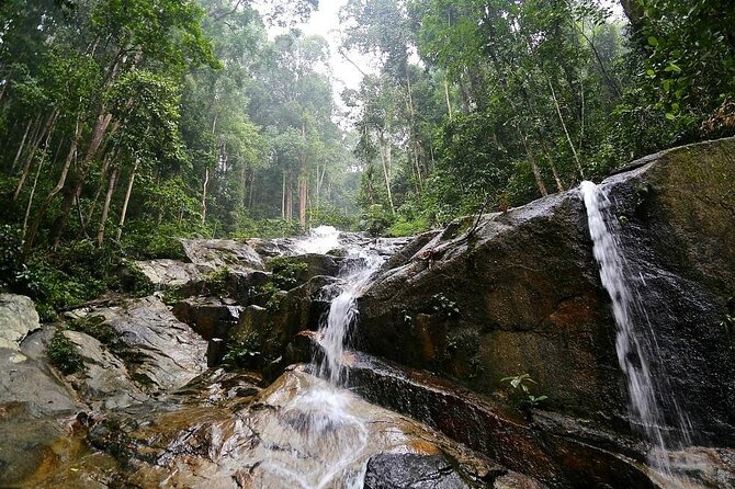 Countryside Tour Waterfall, Hot Springs & Batu Caves With Lunch - Lunch in Kuala Lumpur: Refuel With an Authentic Meal