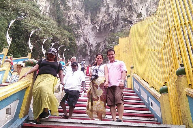 Day Tour Kuala Lumpur City, Batu Caves, Little India, Chinatown - Pewter and batik: the craft stop that adds real value