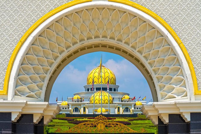 Day Trip frm Port Klang: Kuala Lumpur Famous Landmarks with Lunch - Royal Selangor Pewter Stops and Why Factory-Style Visits Can Be Worth It