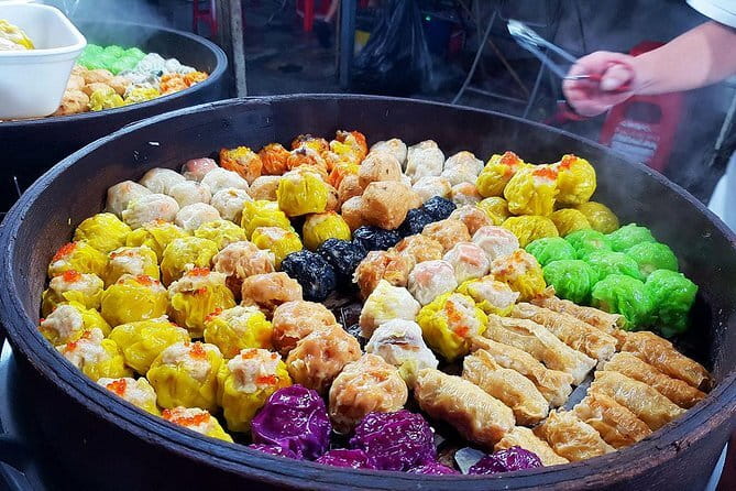 Eat Like a Local in Kuala Lumpur - The Guides You Might Get: Kelvin and Azly, and What That Tells You