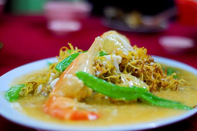Eat Like a Local: Kuala Lumpur Hawker Center and Street Food Tour by Night - Mamaks and Malay Warungs, Where Nasi Lemak Sets the Tone