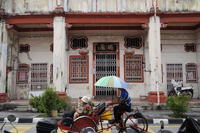 Explore Penang Your Way: Tailor-Made Private Guided Tour 4-10 Hrs - Street Art Penang in George Town: murals with names and backstory