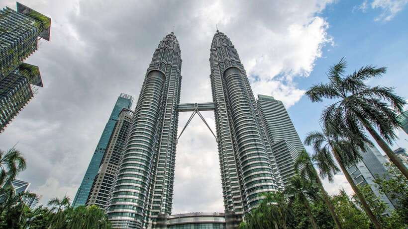 From KLIA or Port Klang: Kuala Lumpur Transit Tour - The Drive Between Stops: Context That Makes the Sights Land