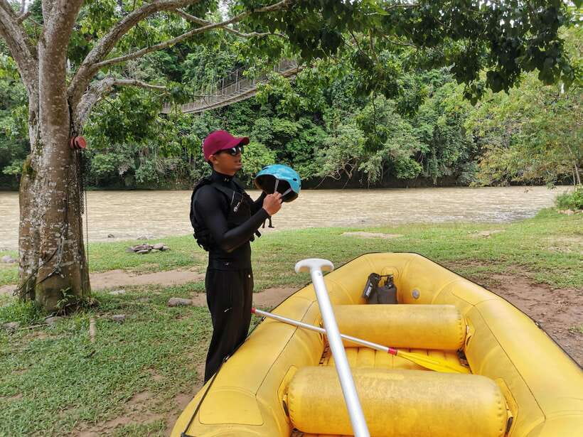 From Kota Kinabalu : Kiulu White Water Rafting Tour + meal - Rest spots, swim breaks, and the best kind of sightseeing