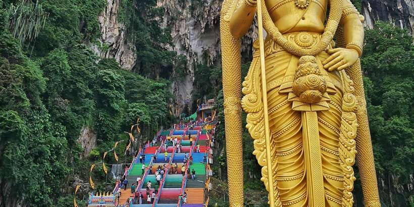 From Kuala Lumpur: Colmar Tropicale and Batu Caves Day Trip - Practical Tips Before You Go