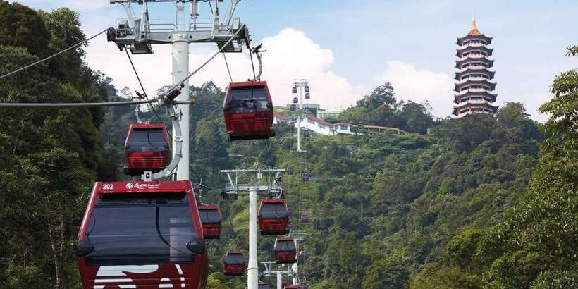 From Kuala Lumpur: Genting Highlands Day Tour & Gondola Ride - The Human Side: Driver Communication and On-Time Energy