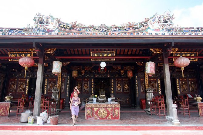 Full-Day Malacca City Tour - Jonker Street and the Peranakan pulse: shopping with historical weight