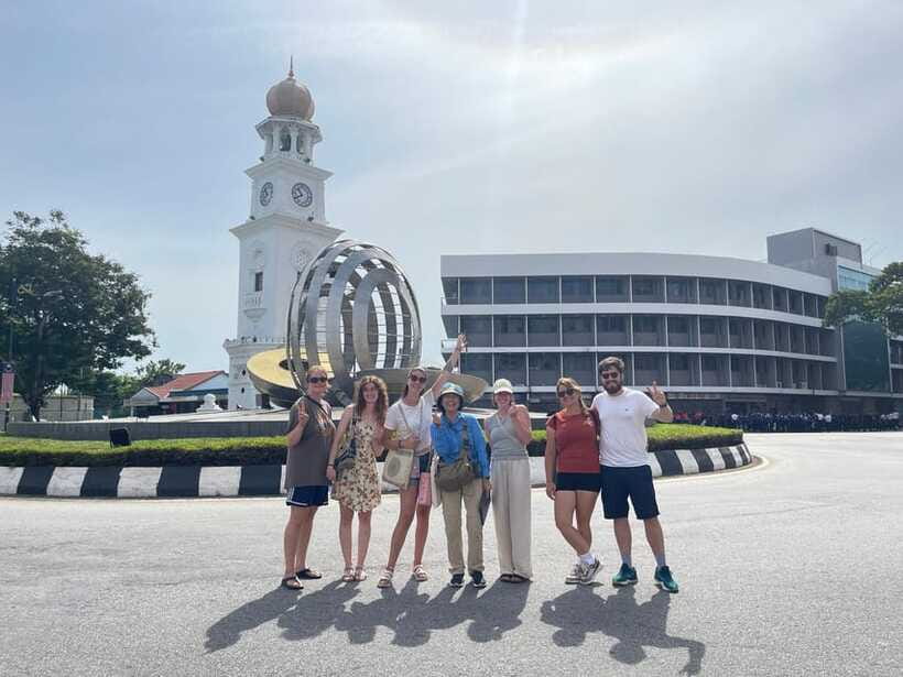 George Town: Heritage Walking Tour with Street Food Tasting - Street Food Sampling: How to Eat Penang Without Guessing