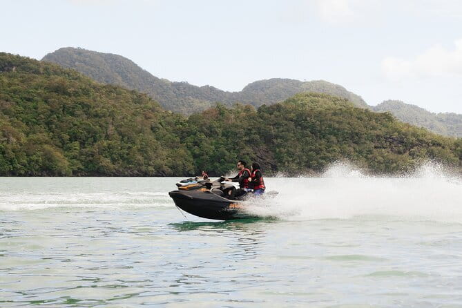 Half Day Guided Jet Ski Tour in Langkawi Island - Jet skiing in Langkawi: why this 3.5-hour route feels like more than a thrill ride