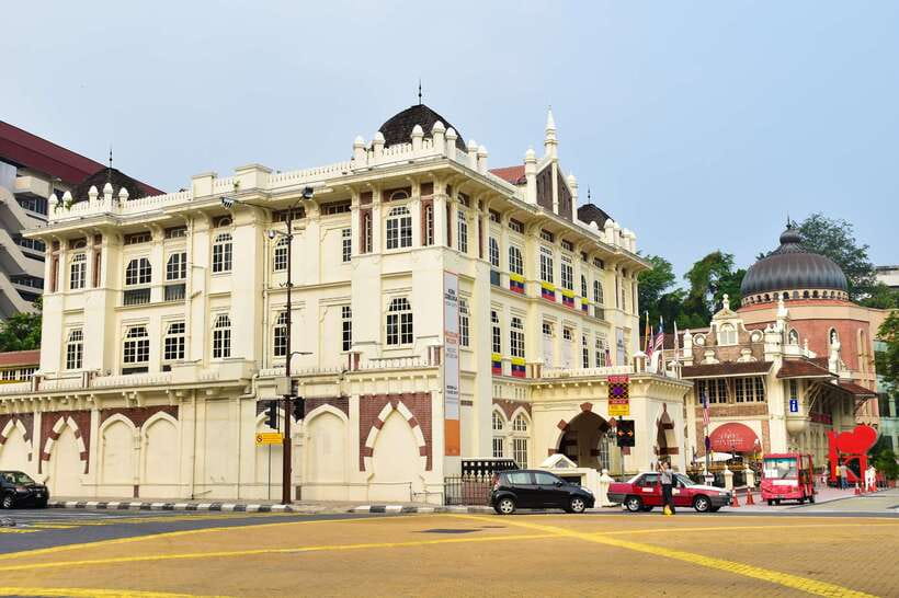 Half-Day Kuala Lumpur Exploration Tour - Masjid Negara: green-tiled domes in the city’s center