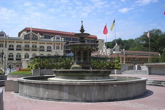 Half-Day Private Kuala Lumpur City Tour - Chinatown and Brickfields: street-level KL with food and places of worship