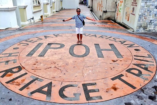 Ipoh Heritage & Orang Utan Island Day Tour from Kuala Lumpur - Orang Utan Island: ferry cruise plus guided time on the lake