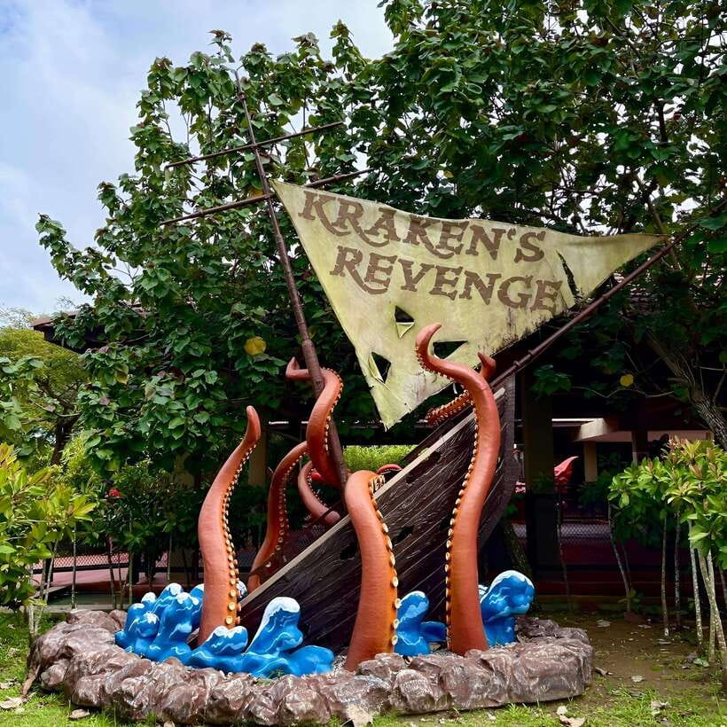 Johor: Adventure Waterpark Desaru Coast Entry Ticket - Penawar Falls: Splash Breaks Without the Intensity