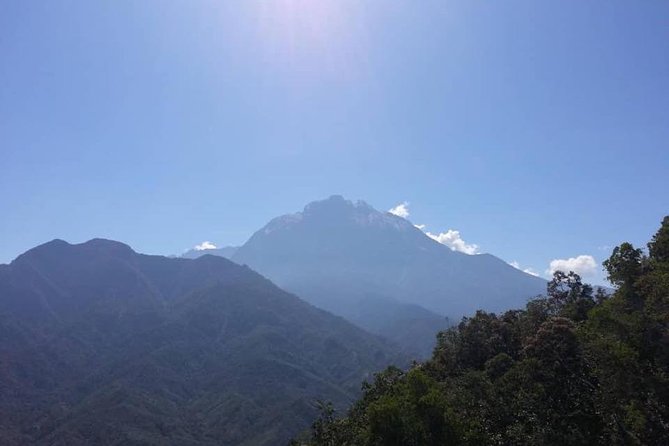 Kinabalu Park and Poring Hot Spring - Stop 1: TYH Borneo Tours and Travel, the calm start before the mountain run