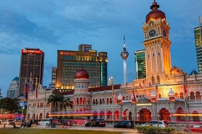 KL City Highlights in half a day - Getting Around Comfortably, With Pickup and Private-Group Style
