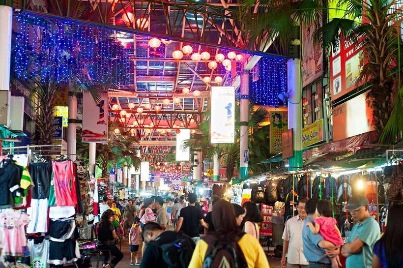 Kuala Lumpur: 4-Hour Authentic Local Markets & Event Tour - Masjid Jamek and Jalan Masjid: Ramadan rituals up close