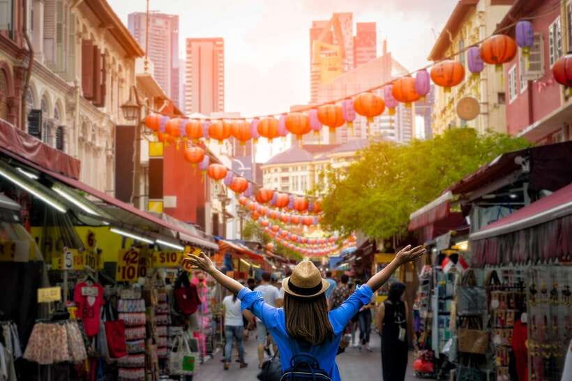 Kuala Lumpur: 4-Hour Authentic Local Markets & Event Tour - Merdeka Square walk: context without overdoing it