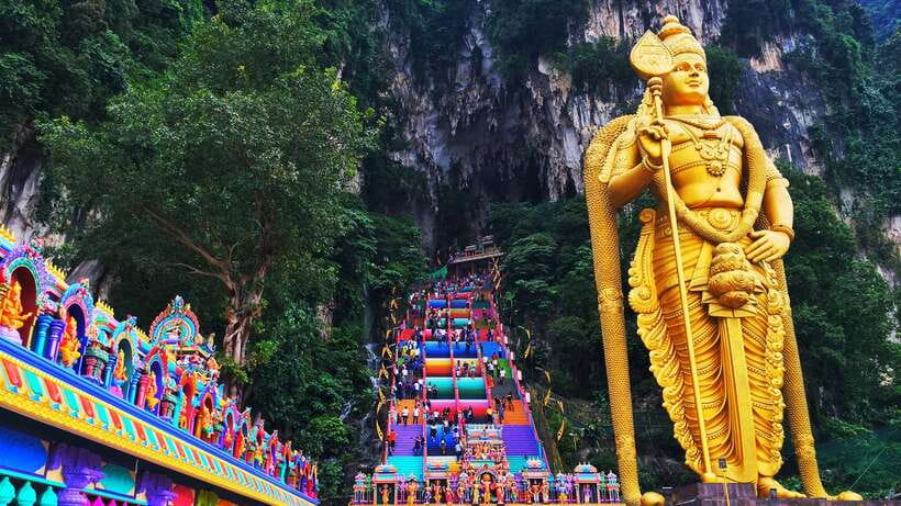Kuala Lumpur 4-Hour Religious Harmony Tour - Batu Caves: the 272 steps, cave temples, and how to not let the climb bully your day