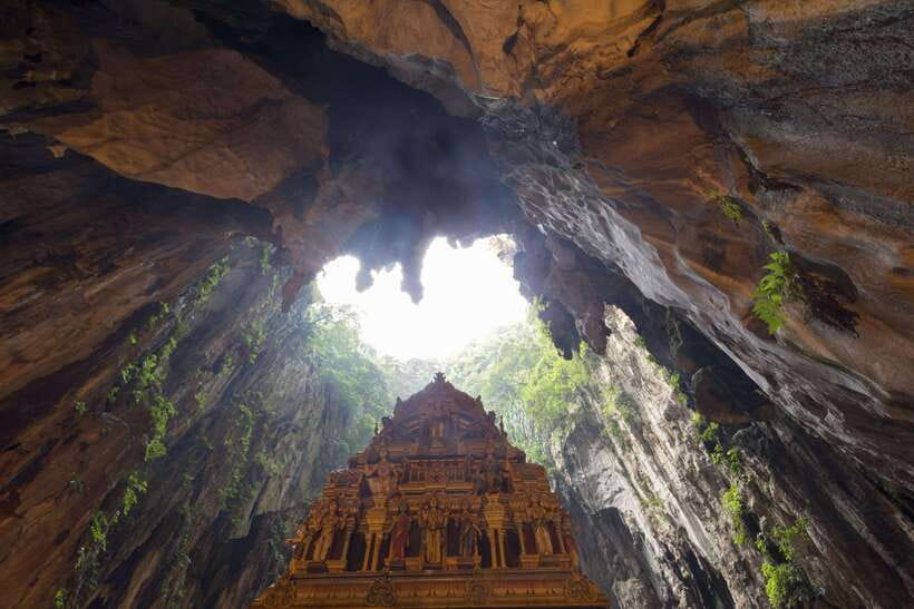 Kuala Lumpur : Batu Caves Private Tour - Private Car, Quiet Start: Getting From Kuala Lumpur to Batu Caves