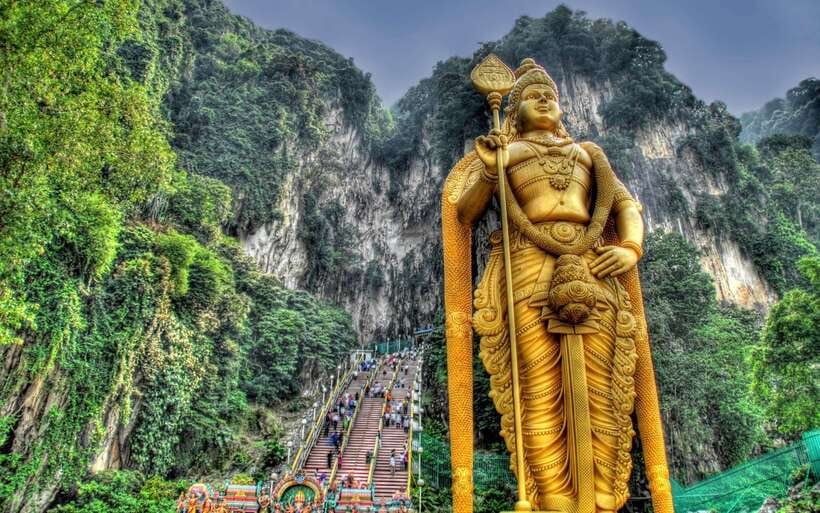 Kuala Lumpur : Batu Caves Private Tour - Ramayana Cave: Why the Stories Matter as Much as the Rock