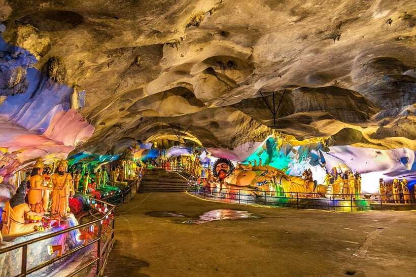Kuala Lumpur : Batu Caves Private Tour - Service Style I’d Count On: Guides Like Dev, Seelan, Gobi, and Sithar