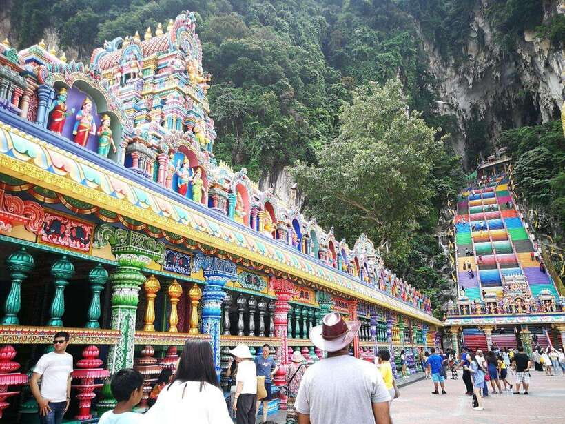 Kuala Lumpur: Batu Caves, Thean Hou Temple & National Mosque - Price and value: what $33 gets you