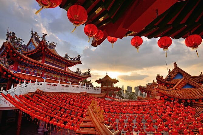 Kuala Lumpur City Tour with 21 Attraction (Private) - Getting Your Bearings in 8 Hours