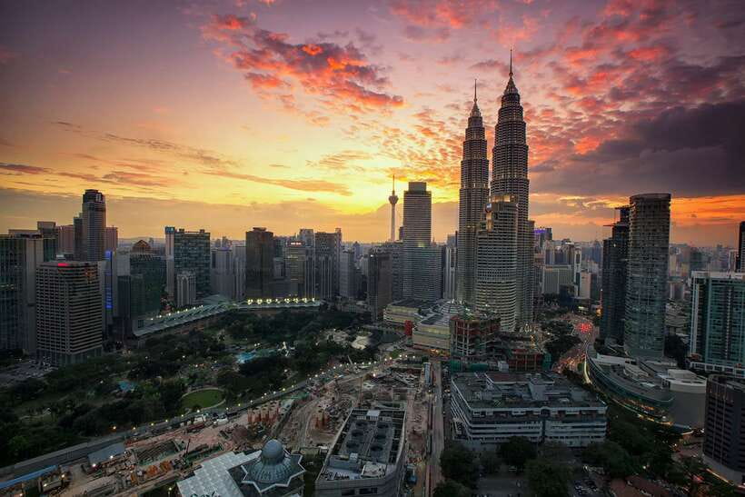 Kuala Lumpur City Tour with KL Tower Ticket - Pickup at Corus KLCC and a route built for first-time orientation