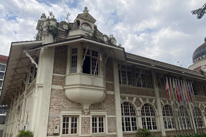 Kuala Lumpur Colonial History Walk - Private Guided Tour - 2, Jln Ampang and the bank building story that signals global links