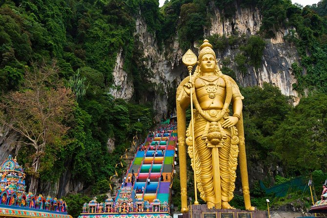 Kuala Lumpur Cruise Excursions from Port Klang - Merdeka Square and Istana Negara: independence and the monarchy system