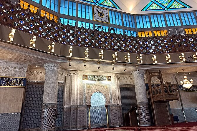 Kuala Lumpur Cruise Excursions from Port Klang - Royal Selangor Visitor Centre Plus Jamek Mosque and the River of Life