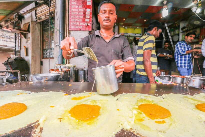 Kuala Lumpur: Evening Food Tour by Bike - Why an evening bike food tour works so well in Kuala Lumpur
