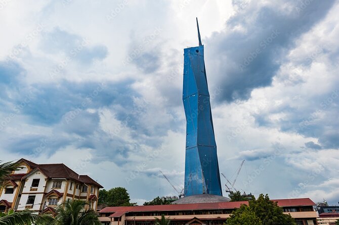 Kuala Lumpur Full Day Private Tour with 24 spots Of Wonders - Merdeka Square, Sultan Abdul Samad, and the National Monument