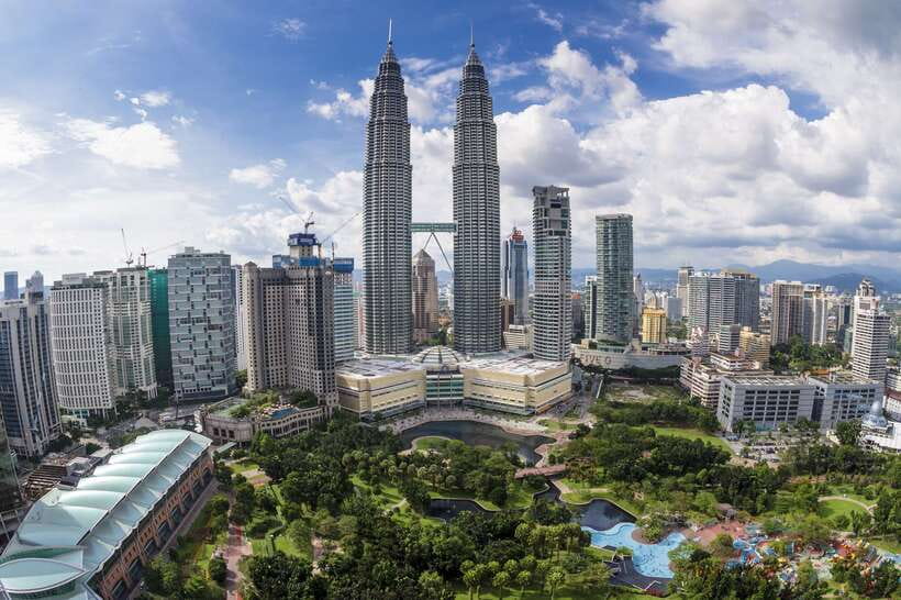 Kuala Lumpur Full-Day Sightseeing Tour with Batu Caves - Why this KL day works, from caves to skyline