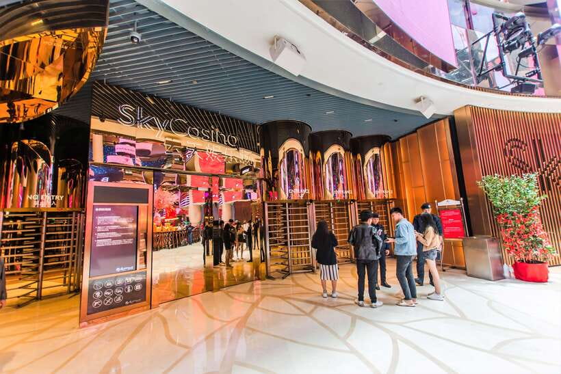 Kuala Lumpur: Genting Highland Tour with SkyWorld Theme Park - Price and pacing for an 8-9 hour Genting day from KL