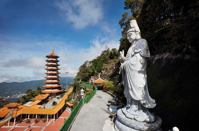 Kuala Lumpur: Genting Highlands & Batu Caves Day Trip - Who should book this tour