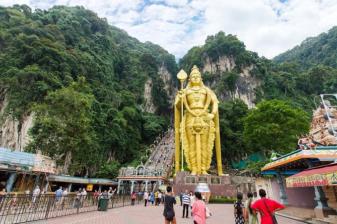 Kuala Lumpur Highlights Tour from Port Klang Cruise Terminal - Little India Brickfields lunch on a banana leaf, and how to enjoy it