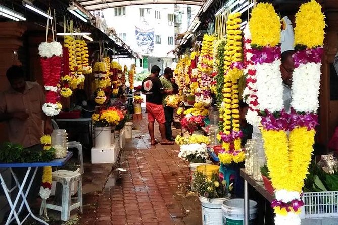 Kuala Lumpur InfoFun Walking Tour Experience - Getting your bearings in central Kuala Lumpur on foot