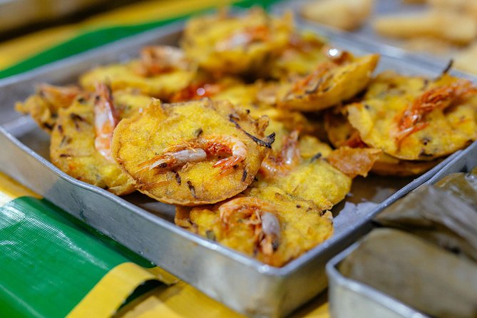 Kuala Lumpur Local Street Food Private Walking Tour by Night - Key things that make this tour worth your time