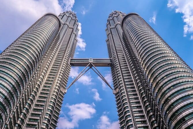 Kuala Lumpur Malacca River Cruise and Historical Tour with Lunch - Malacca River cruise: 40 minutes that change how you see the city