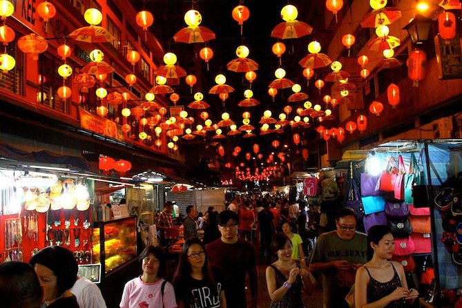 Kuala Lumpur Night Tour - River of Life waterfront: KL’s modern evening glow
